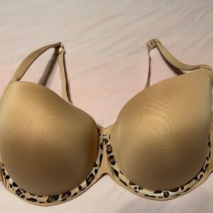 Cacique Nude with Leopard Accent 42DDD Back Closure Bra